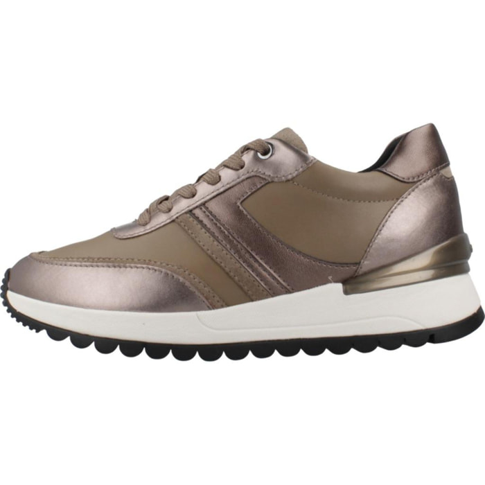 Sneakers de  Mujer de la marca GEOX  modelo D DESYA MARRON