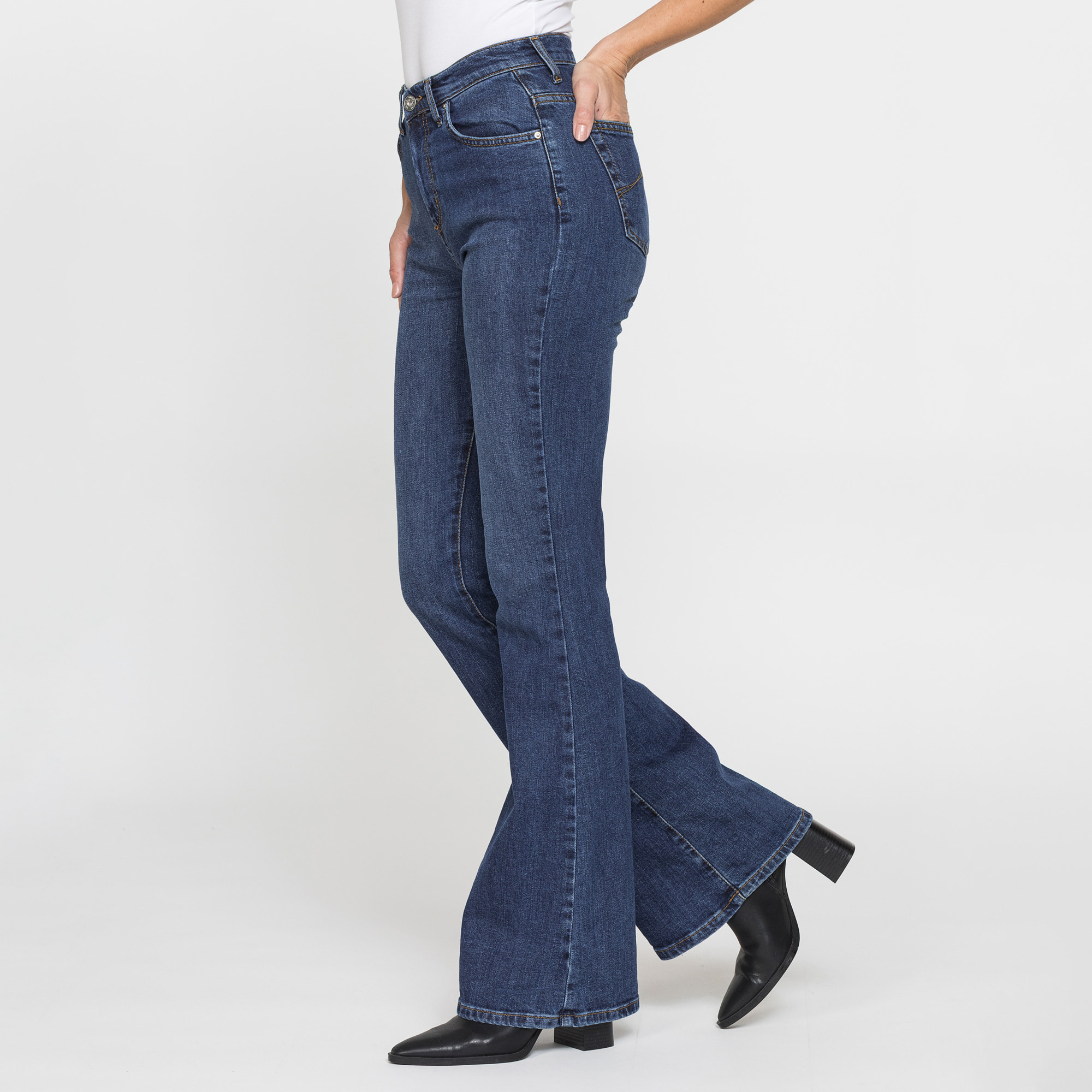 JEANS FLARE IN DENIM STRETCH