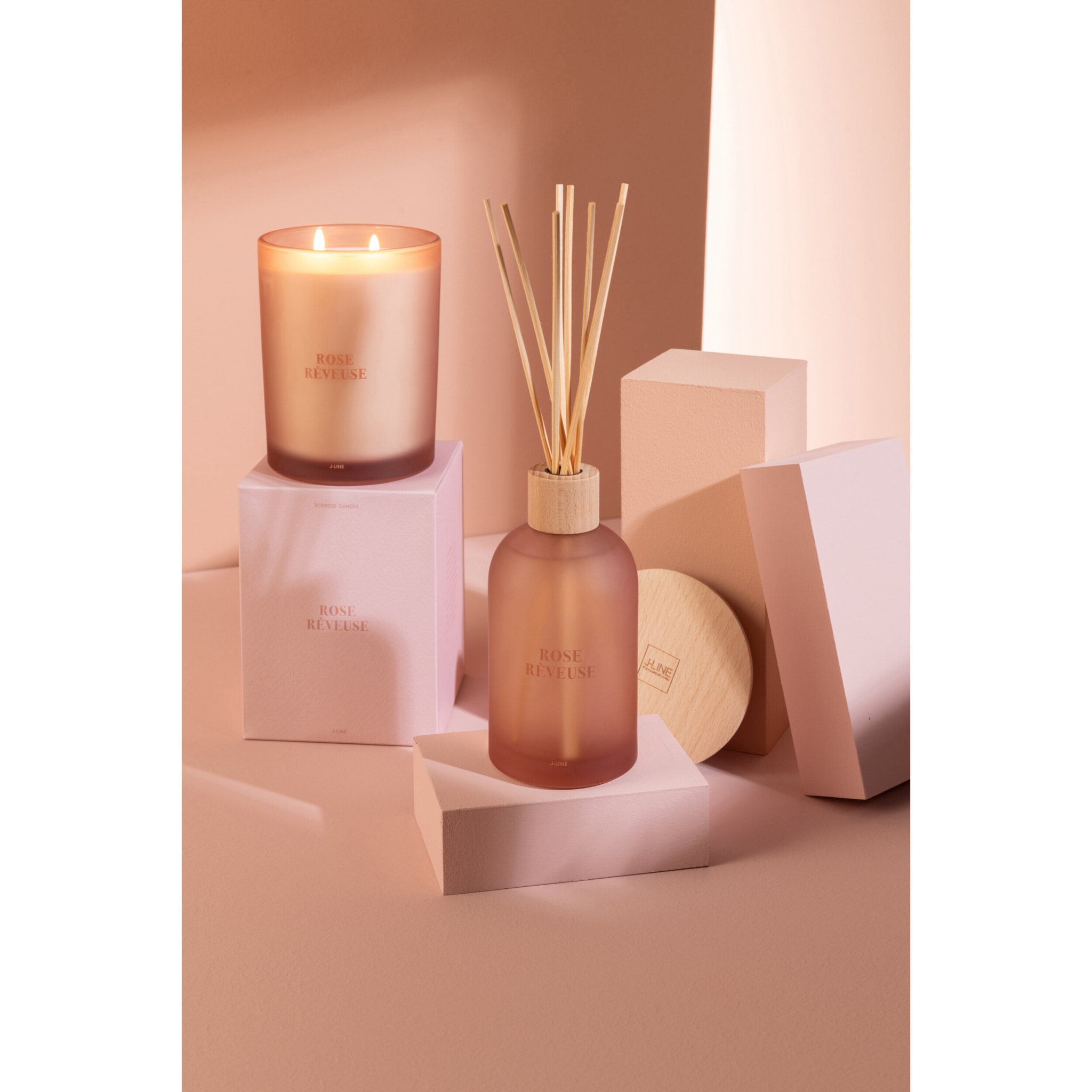 J-Line bougie parfumée Accords Essentiels - Rose Rêveuse - rose - 52H