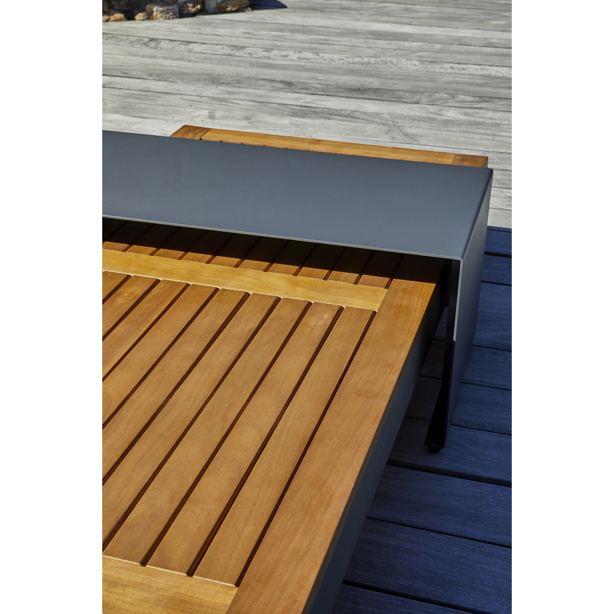 VANUATU - Salon de jardin d'angle 6 places en bois d'acacia et alu anthracite