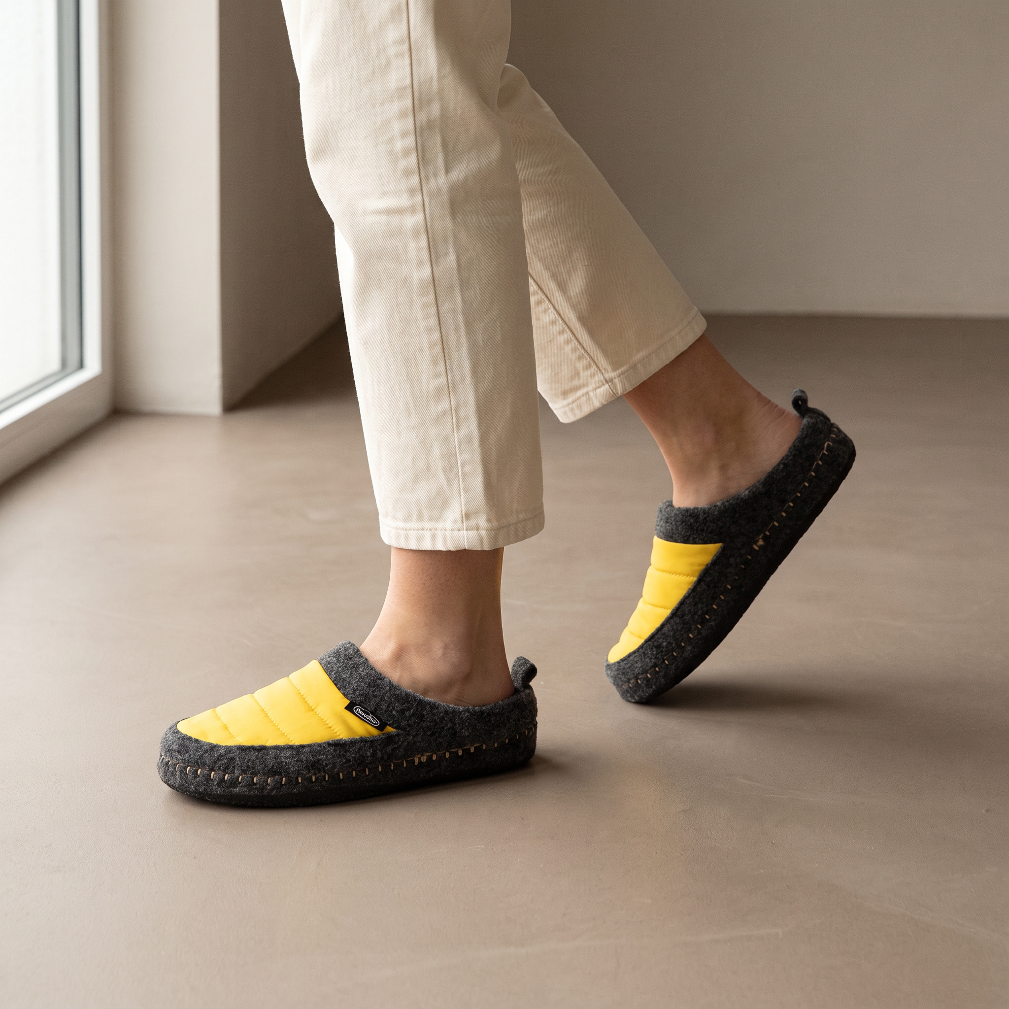 Zapatilla de casa ,Zueco New Wool