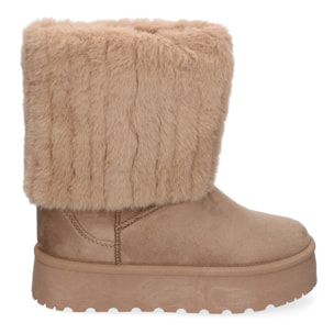 Botines de Mujer con Diseño Elegante y Caña de Pelo.