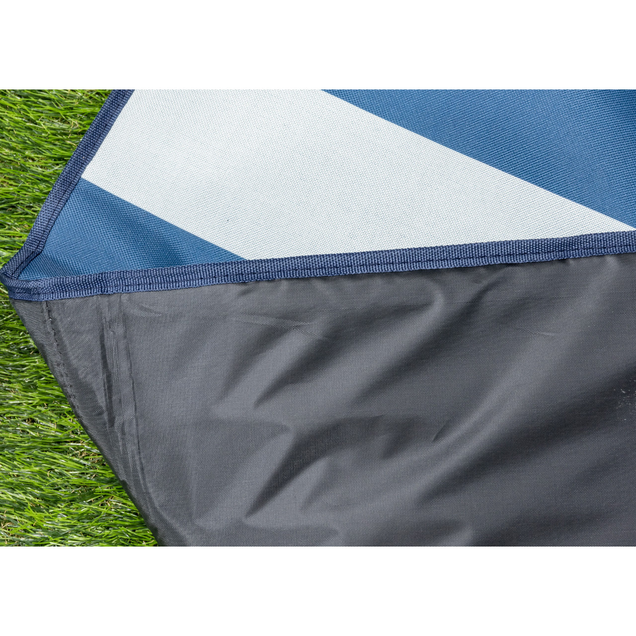 Materassino Prendisole Da Terra Reclinabile Imbottito Rigato Tindari