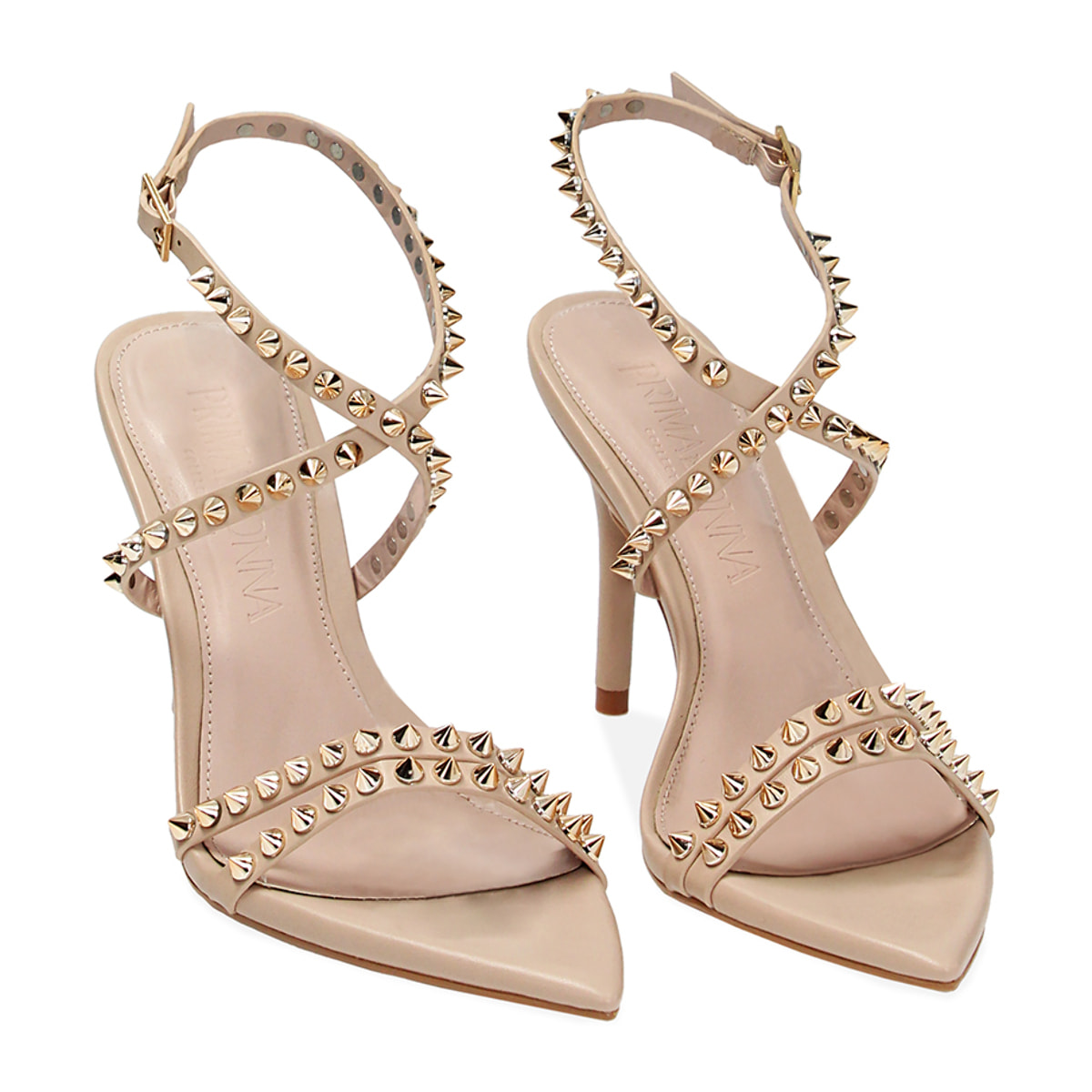 Sandalias con tacón nude con tachuelas