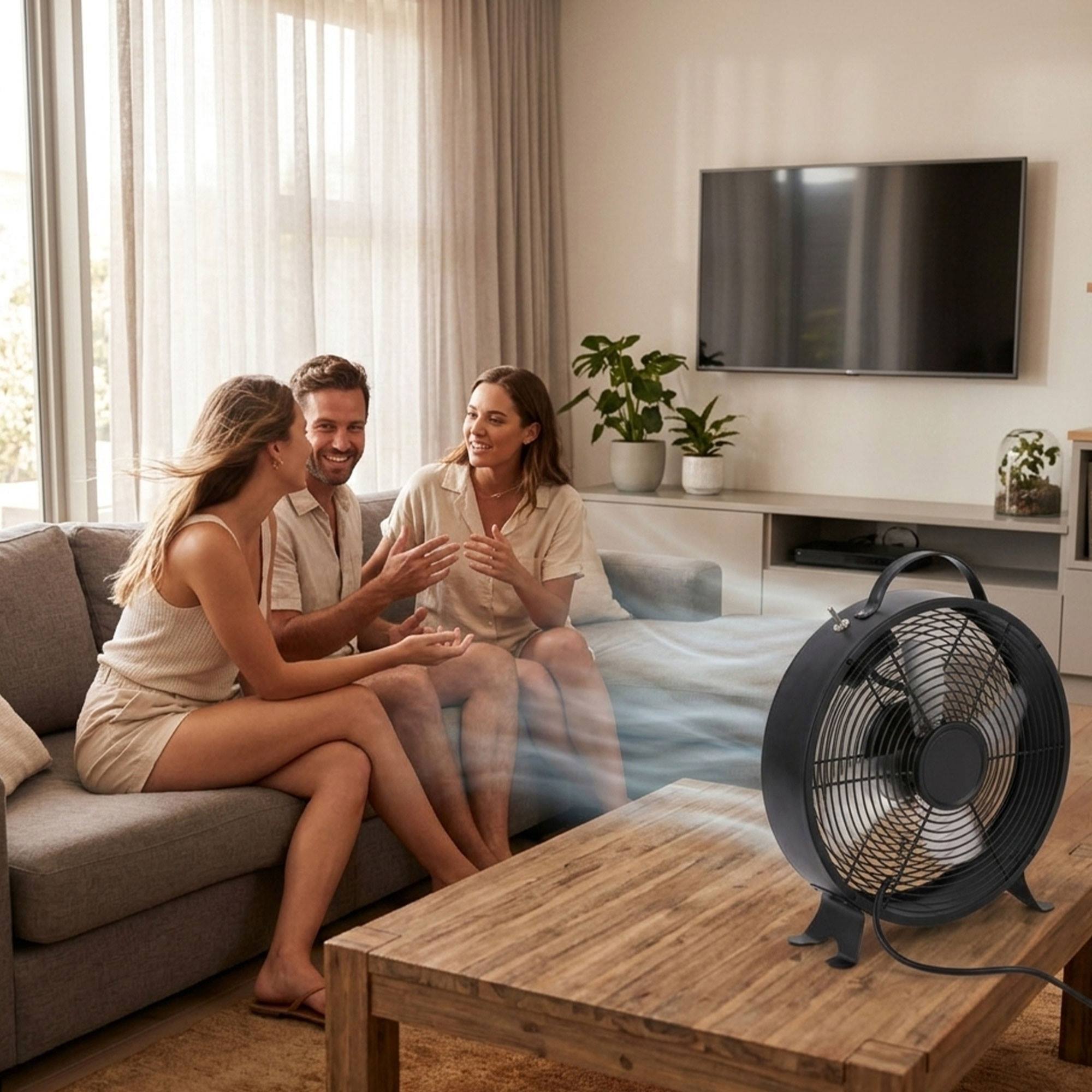 Ventilador de mesa
26cm, 25w, 2 velocidades, negro