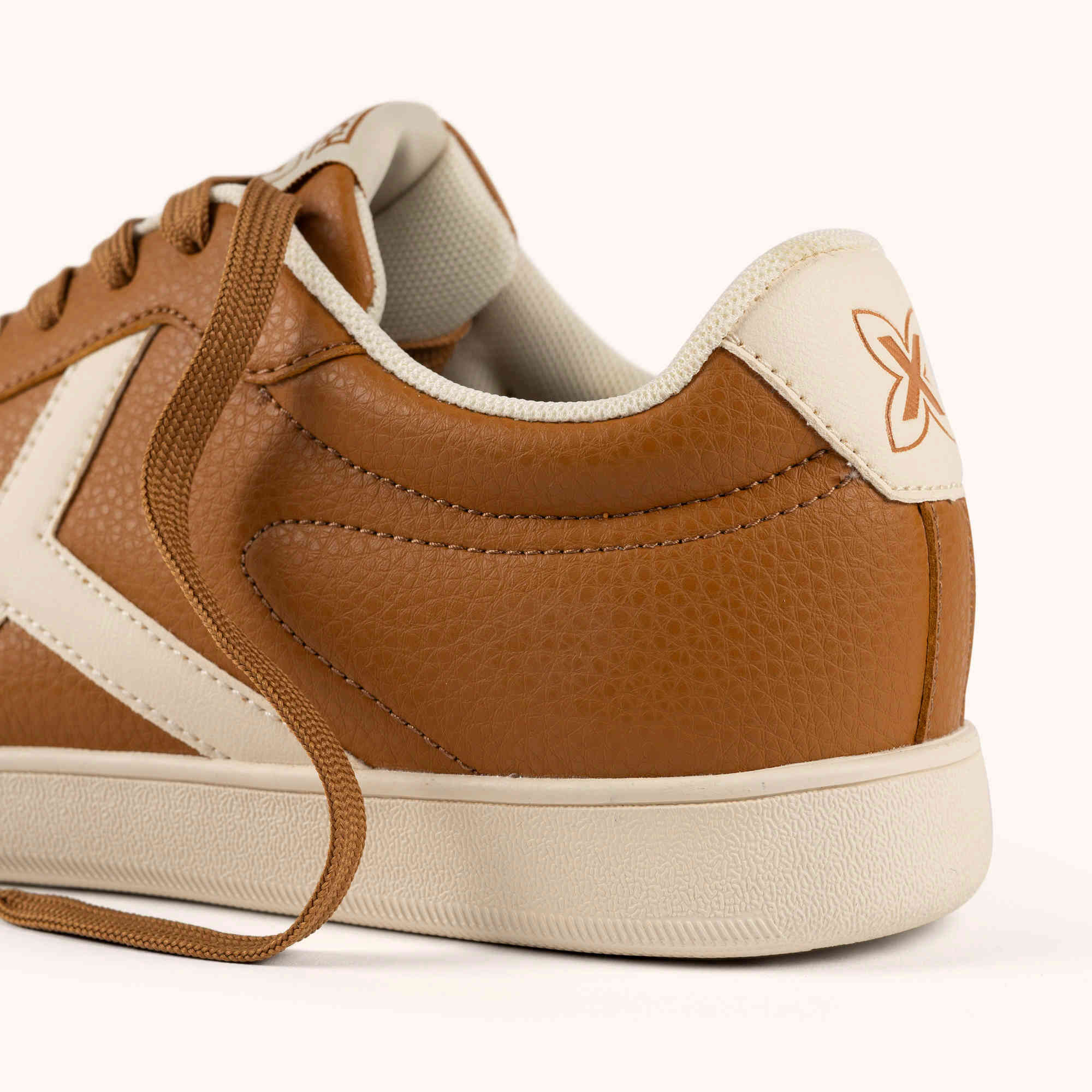 Zapatilla Urbana Casual Marrón MUNICH OPEN 05