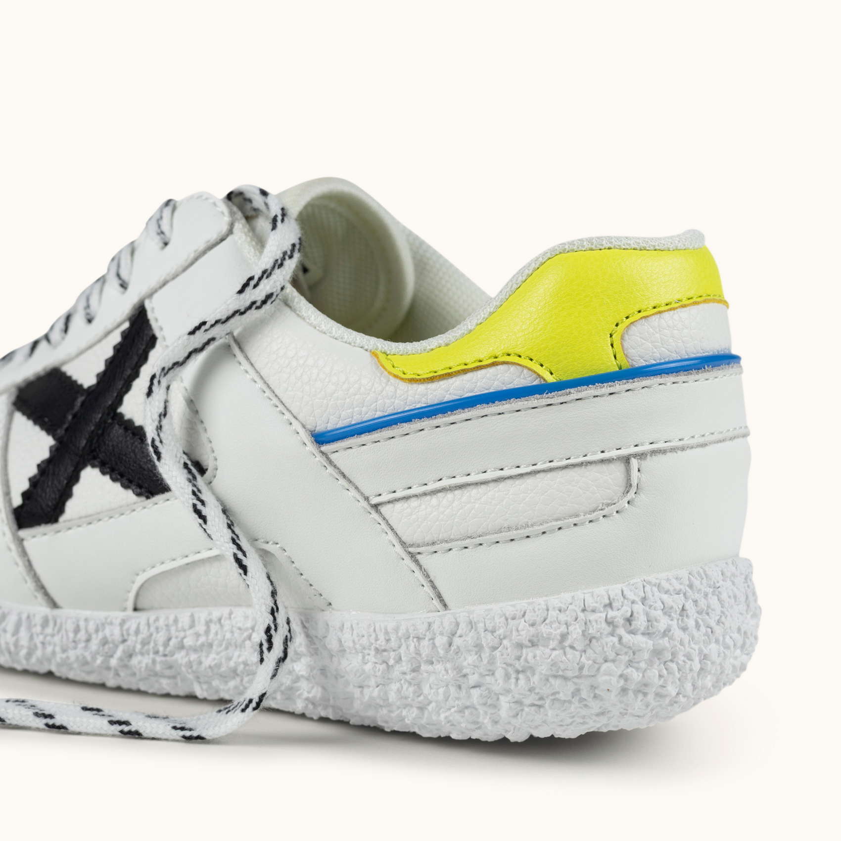 Zapatilla Infantil de Estilo Retro Blanco y Amarillo MUNICH MINI GOAL 1630