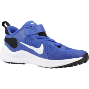 SNEAKERS NIKE REVOLUTION 7