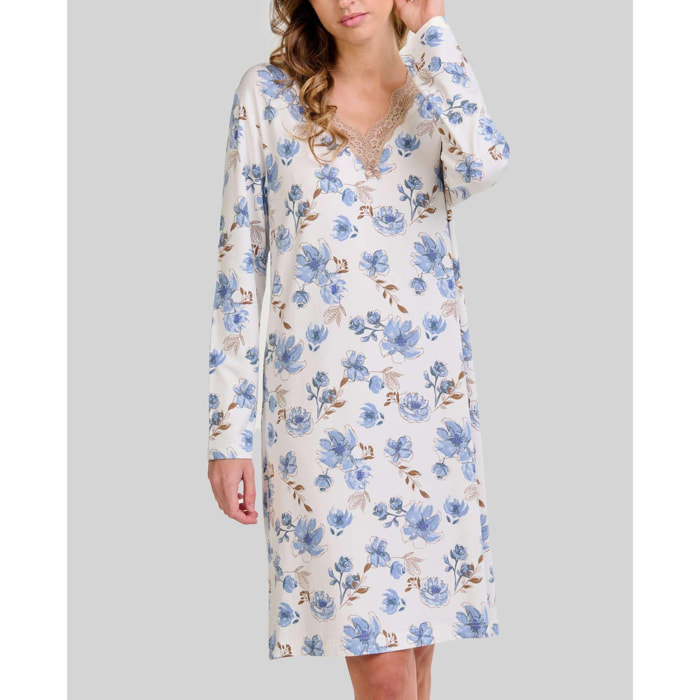 Camisón mujer diseño floral escote en pico con detalle de encaje y maga larga