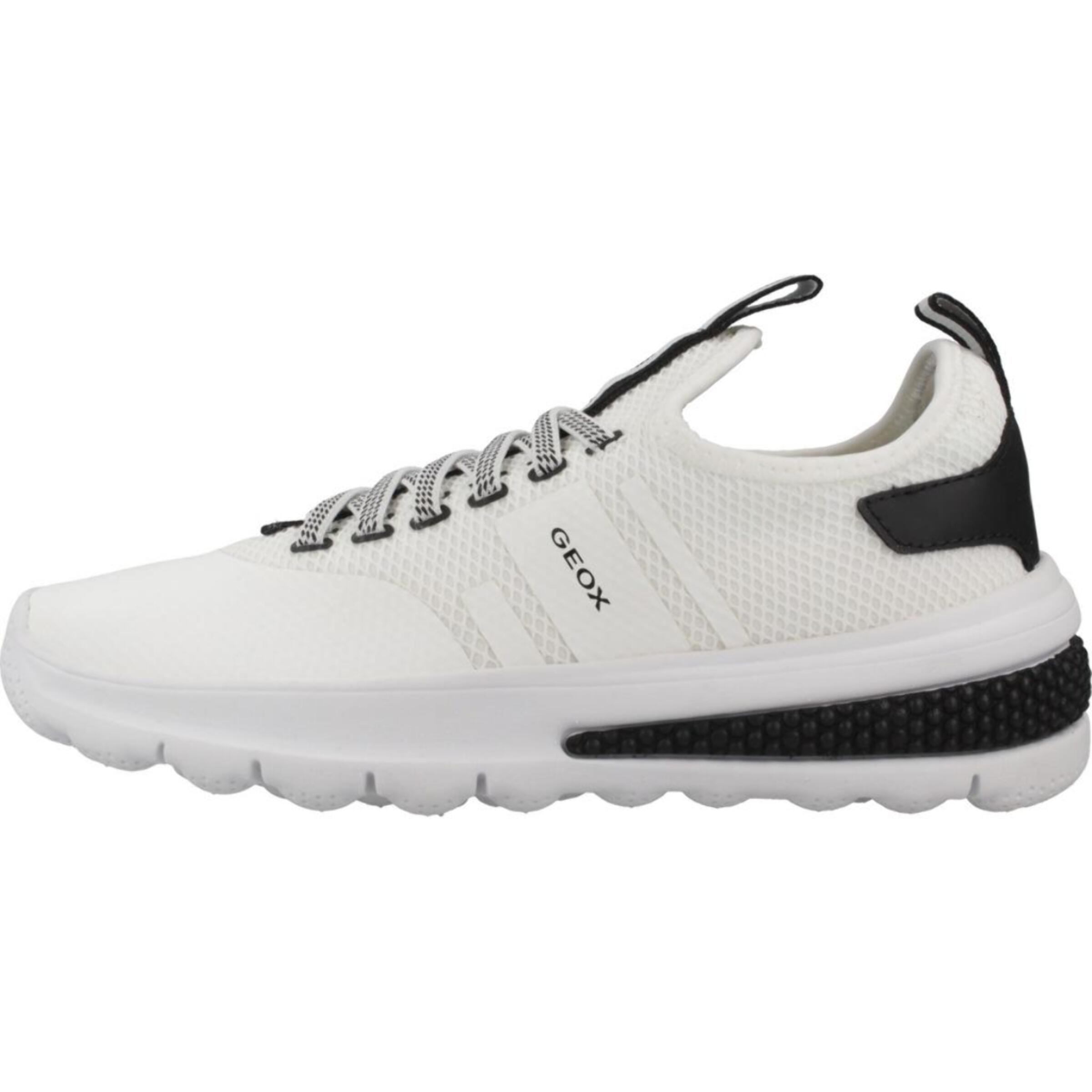 Zapatillas Niño de la marca GEOX  modelo J ACTIVART BOY BLANCO