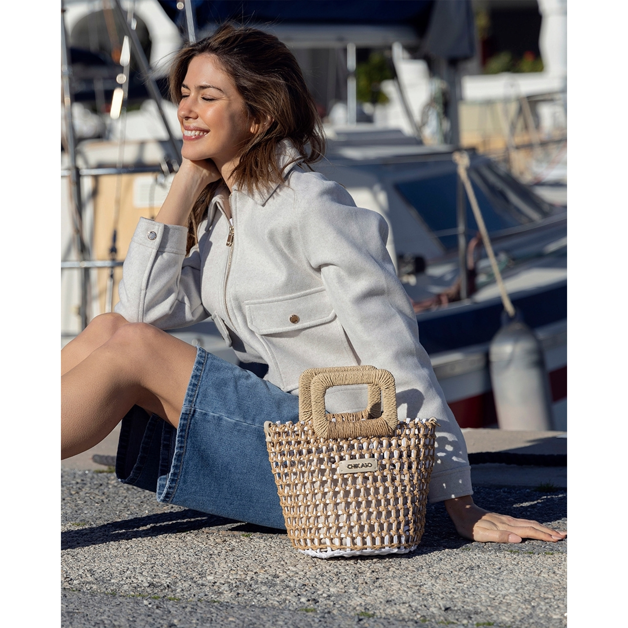 Bolso - Beig - Medida: 25 cm x 22 cm x 21 cm