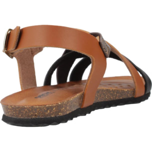 Sandalias Niña de la marca GEOX  modelo J SANDAL CHILENE GIR MARRON