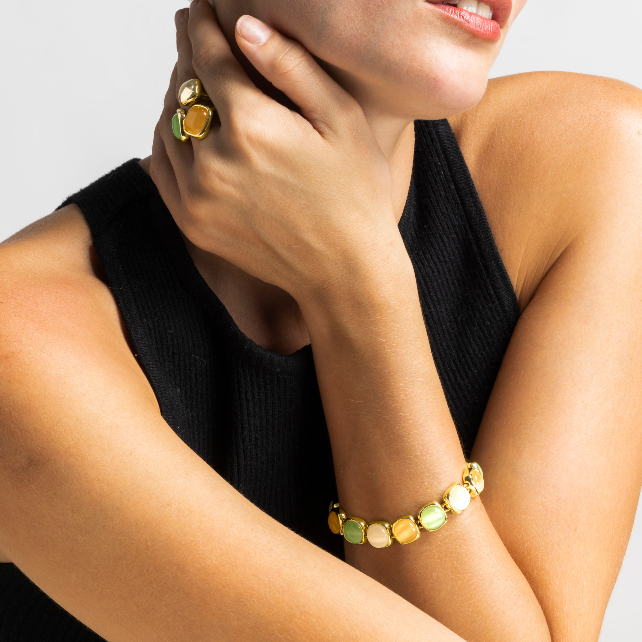 Pulsera con Ojo de Gato Multicolor acabado oro 18k