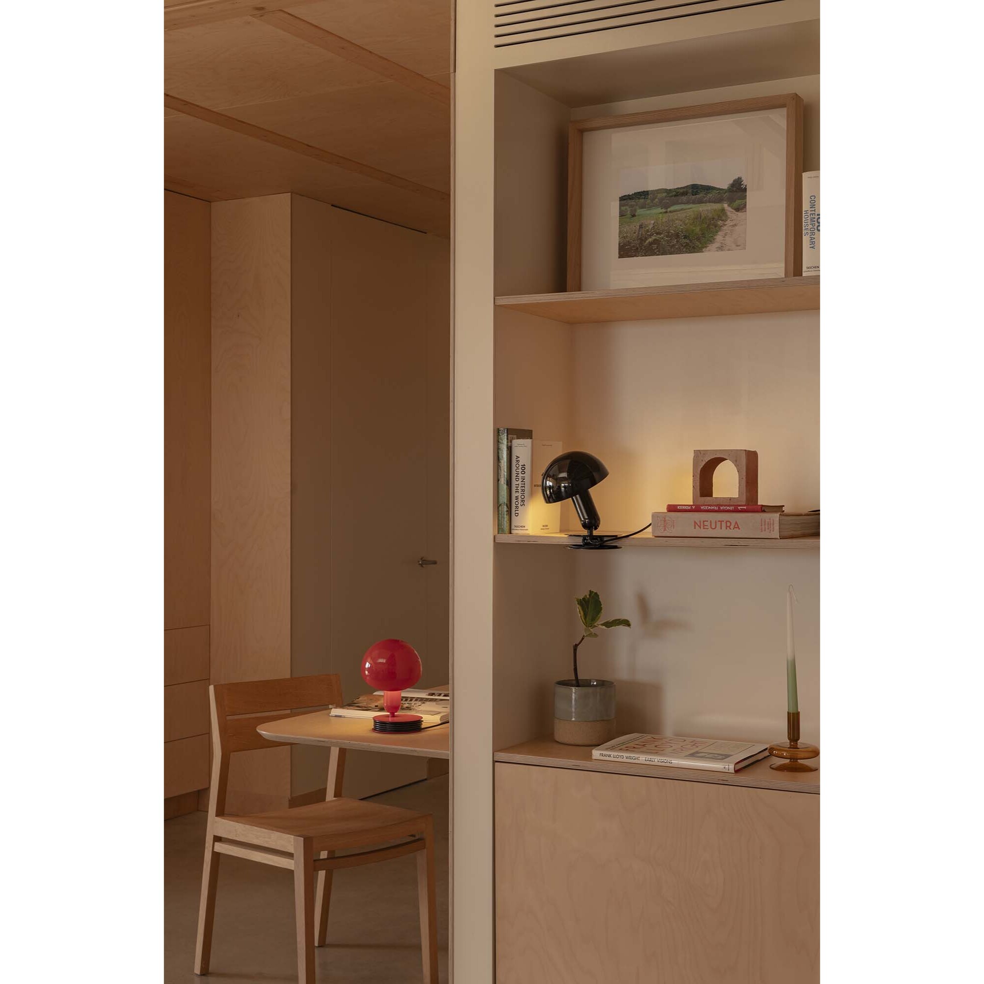 BELA Sobremesa pinza negra