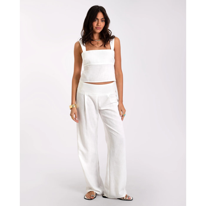 Top de mujer ceñido de tirantes