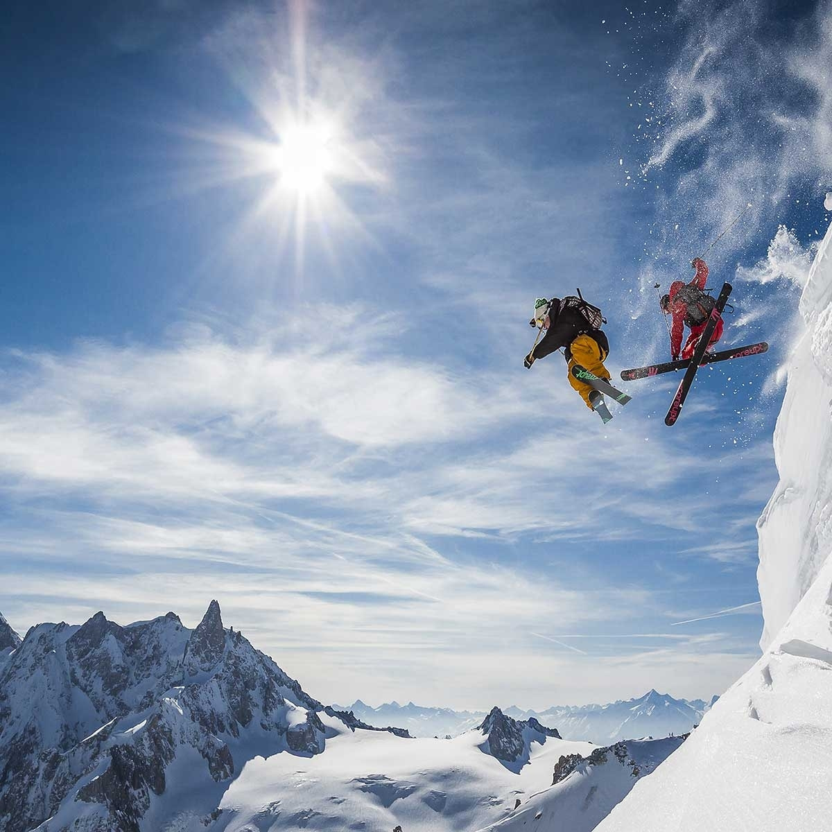 Affiche sport Jumping ski Affiche + cadre en bois - Noir