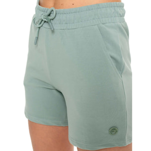 Mujer bajita nunca sin