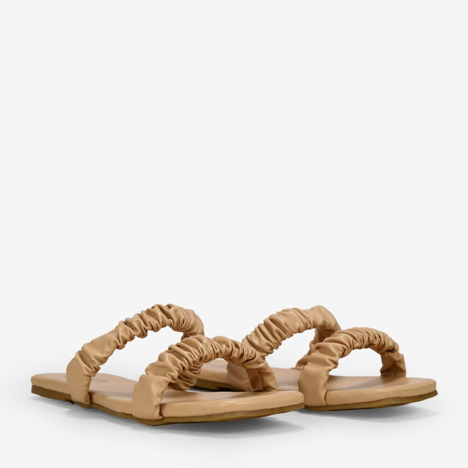 Sandalias marrones planas