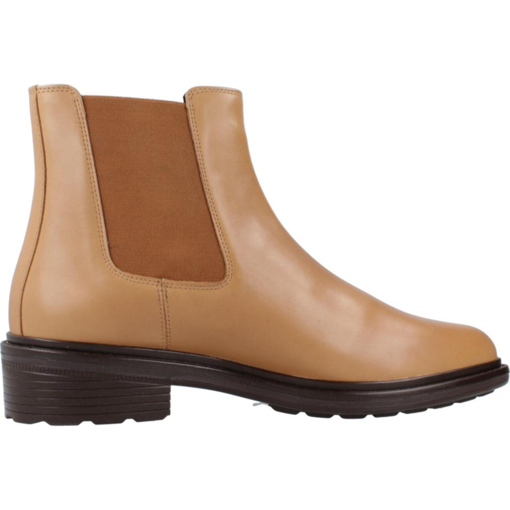 Botines Mujer de la marca GEOX  modelo D WALK PLEASURE MARRON