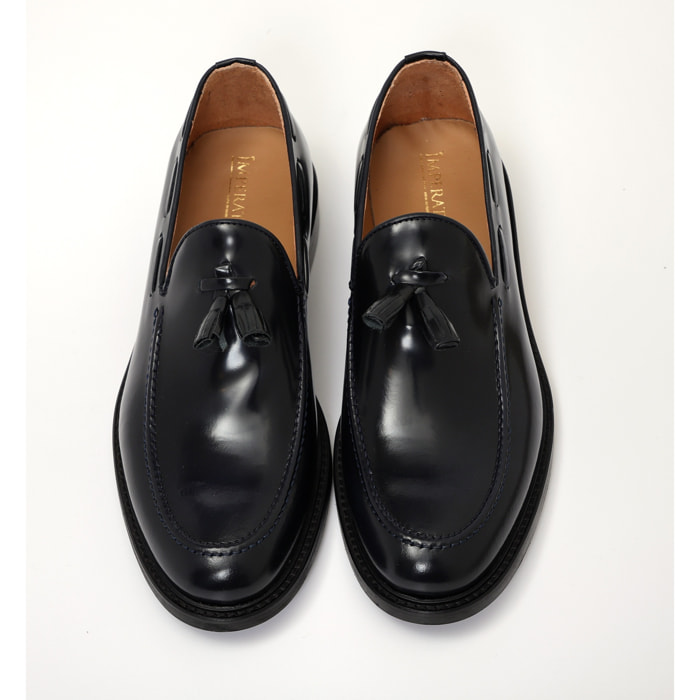 Mocassini in pelle abrasivata con fondo in cuoio antiscivolo blu