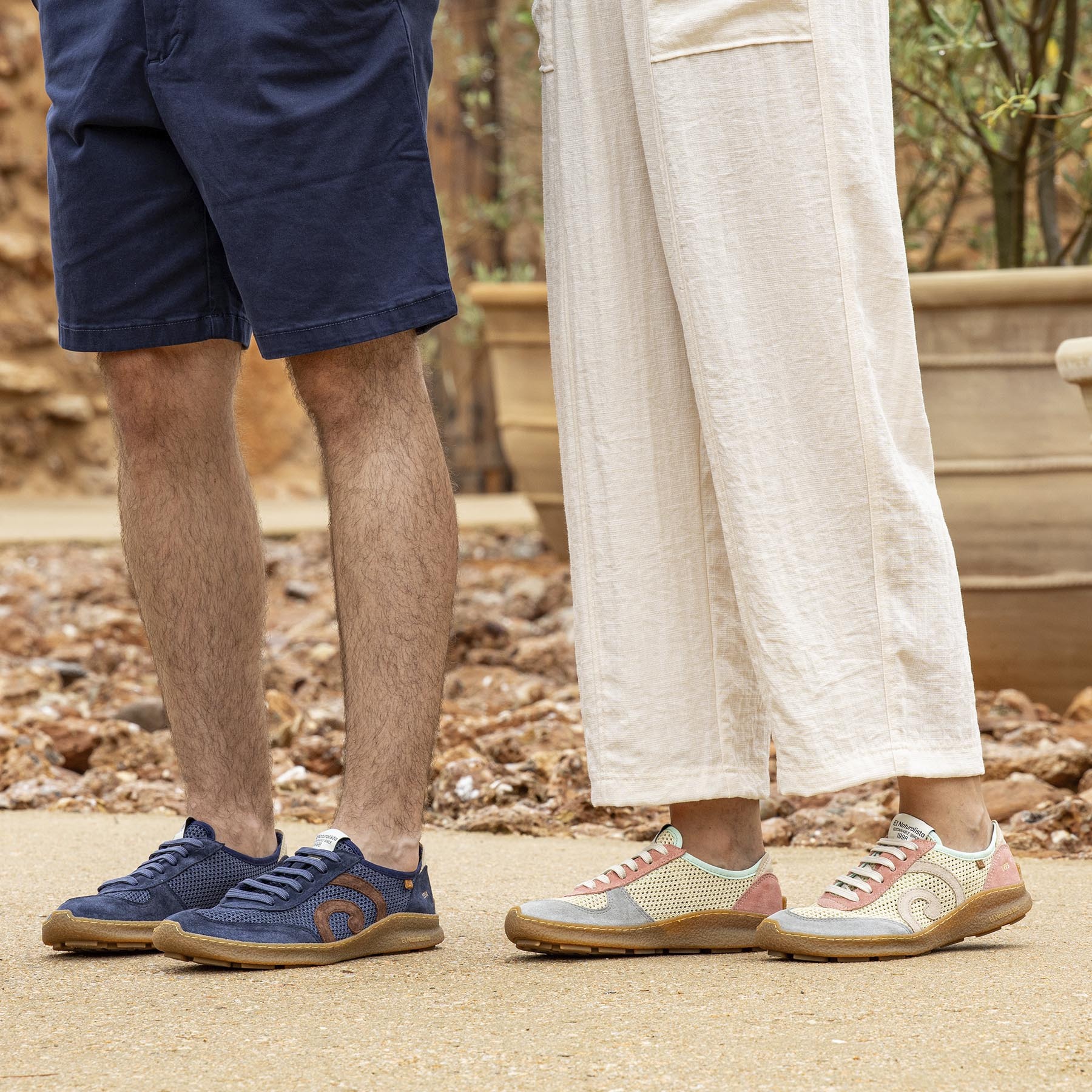 Zapatos N5435C MULTI MATERIAL BLACK/OROEL color Black