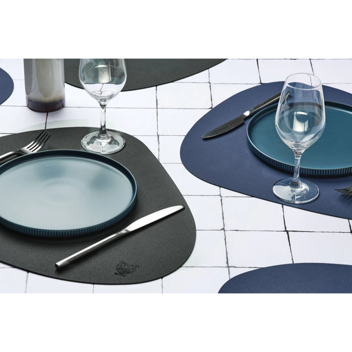 Set de table curve réversible - 6 pièces - Cuir recyclé bleu nuit et gris anthracite