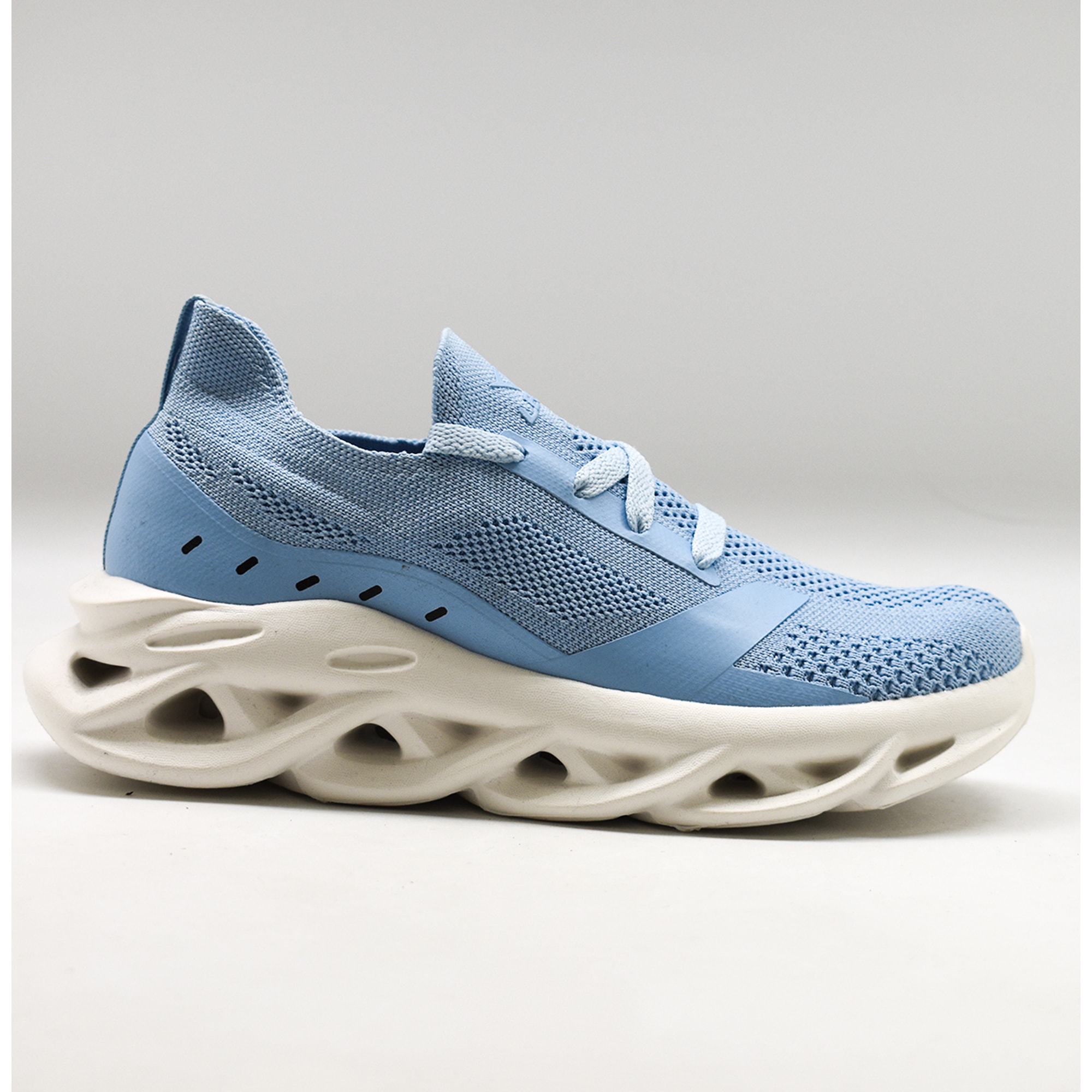 Scarpa sportiva PERLA celeste