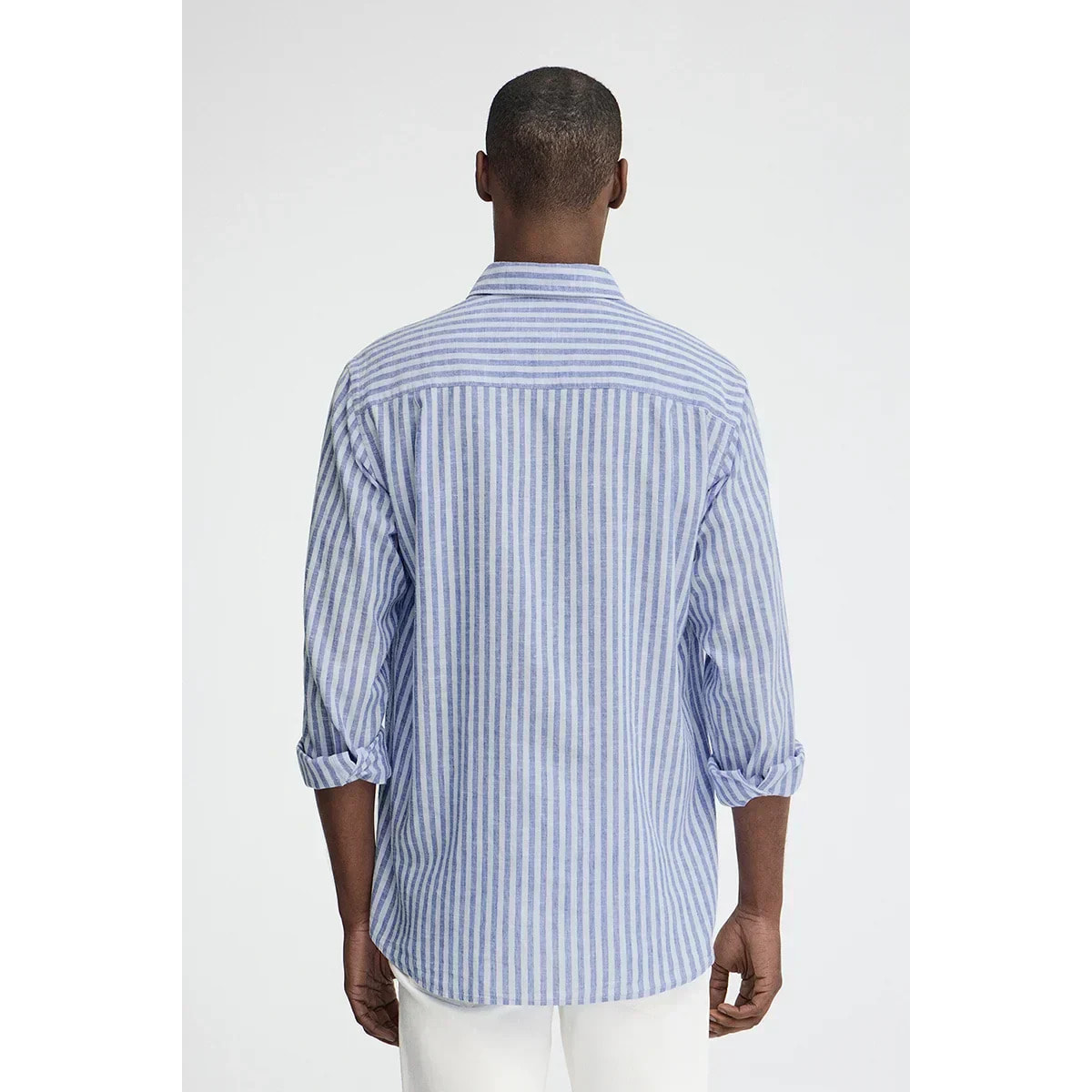 Camisa de rayas cotolino azul con cuello italiano y logo Polo Club