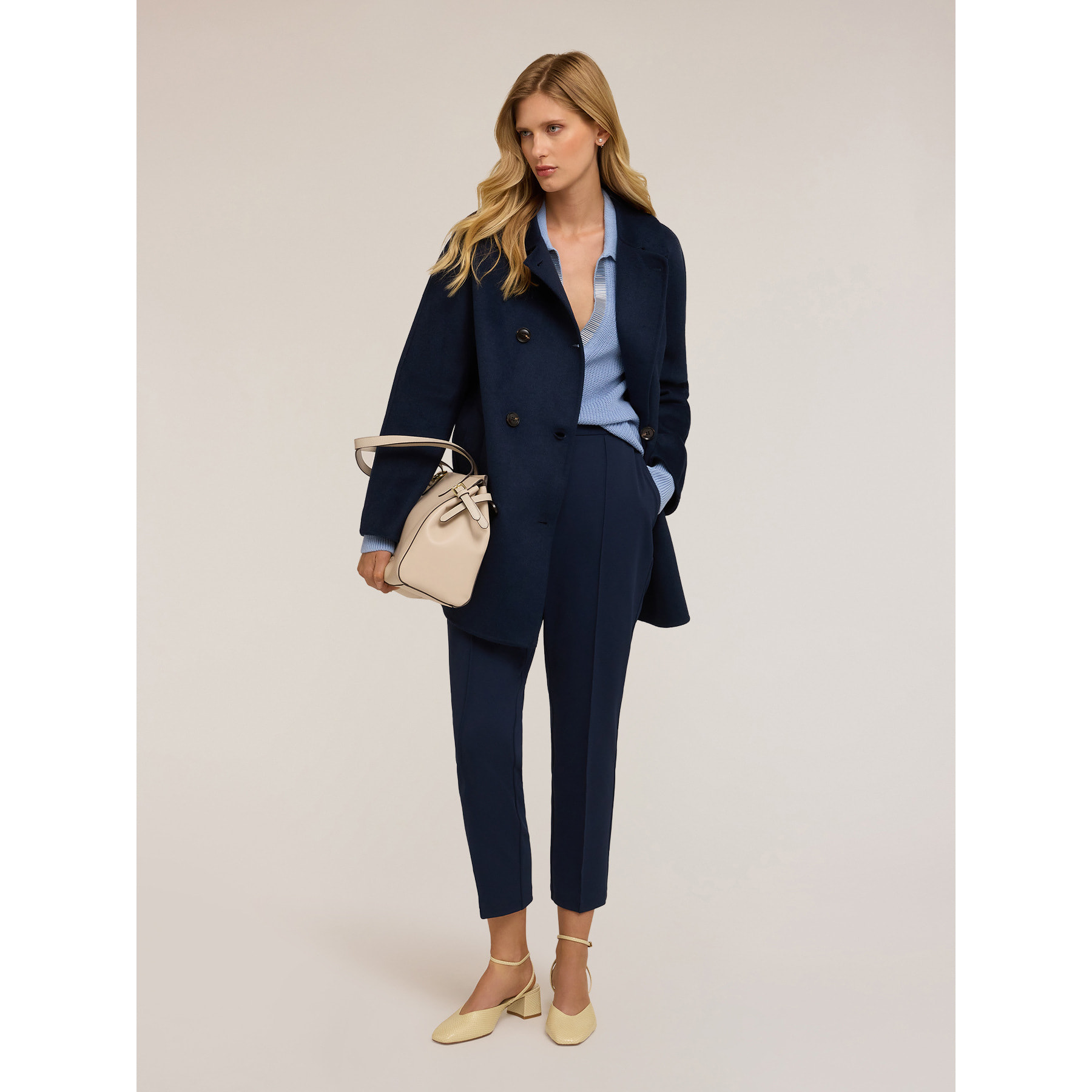 Motivi - Pantalones regular en tejido crêpe - Azul