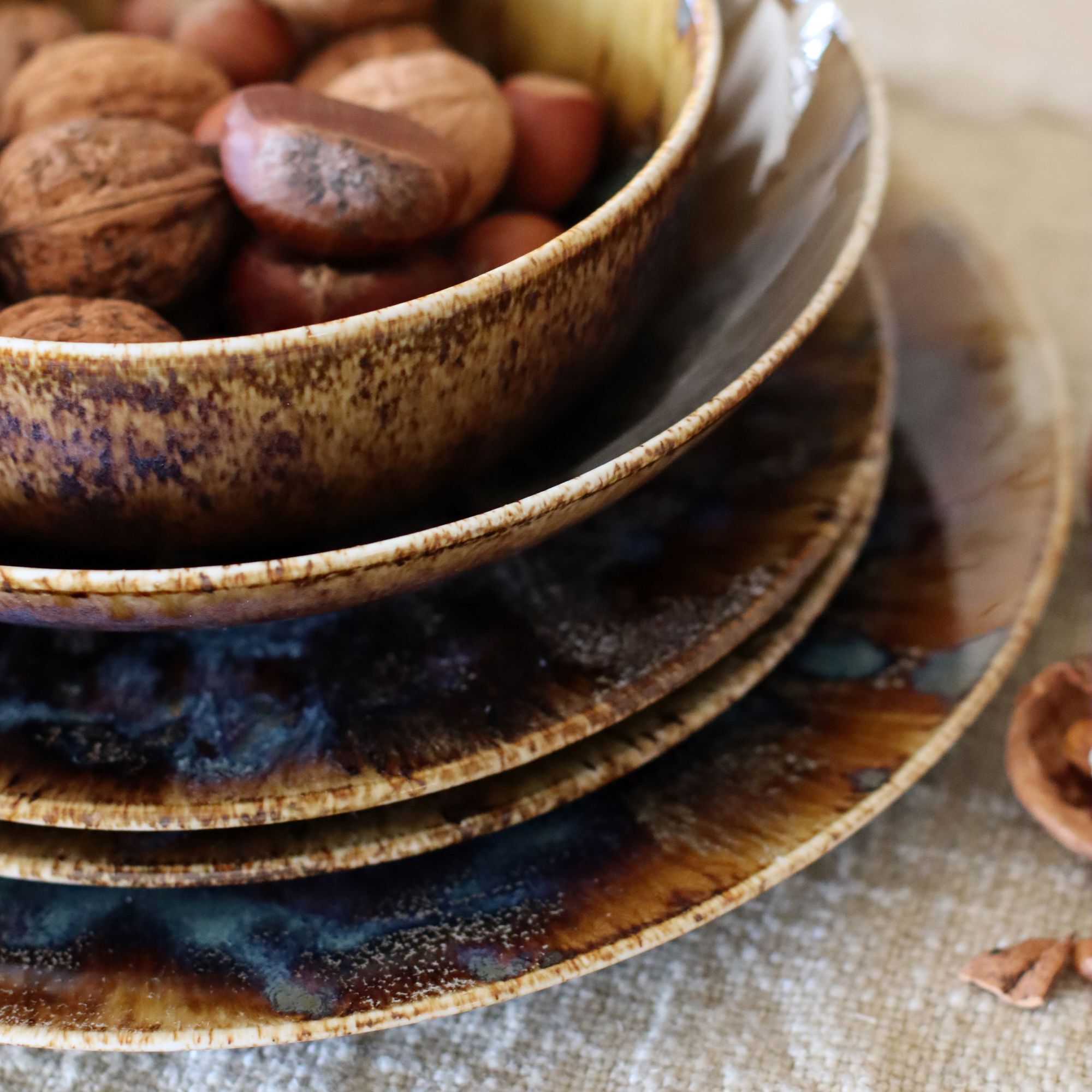Lot de 6 assiettes à dessert en porcelaine marron 20cm VOLCANO