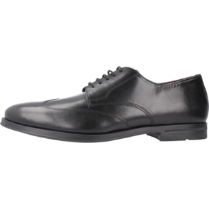Zapatos de Vestir Hombre de la marca GEOX  modelo U DECIO NEGRO