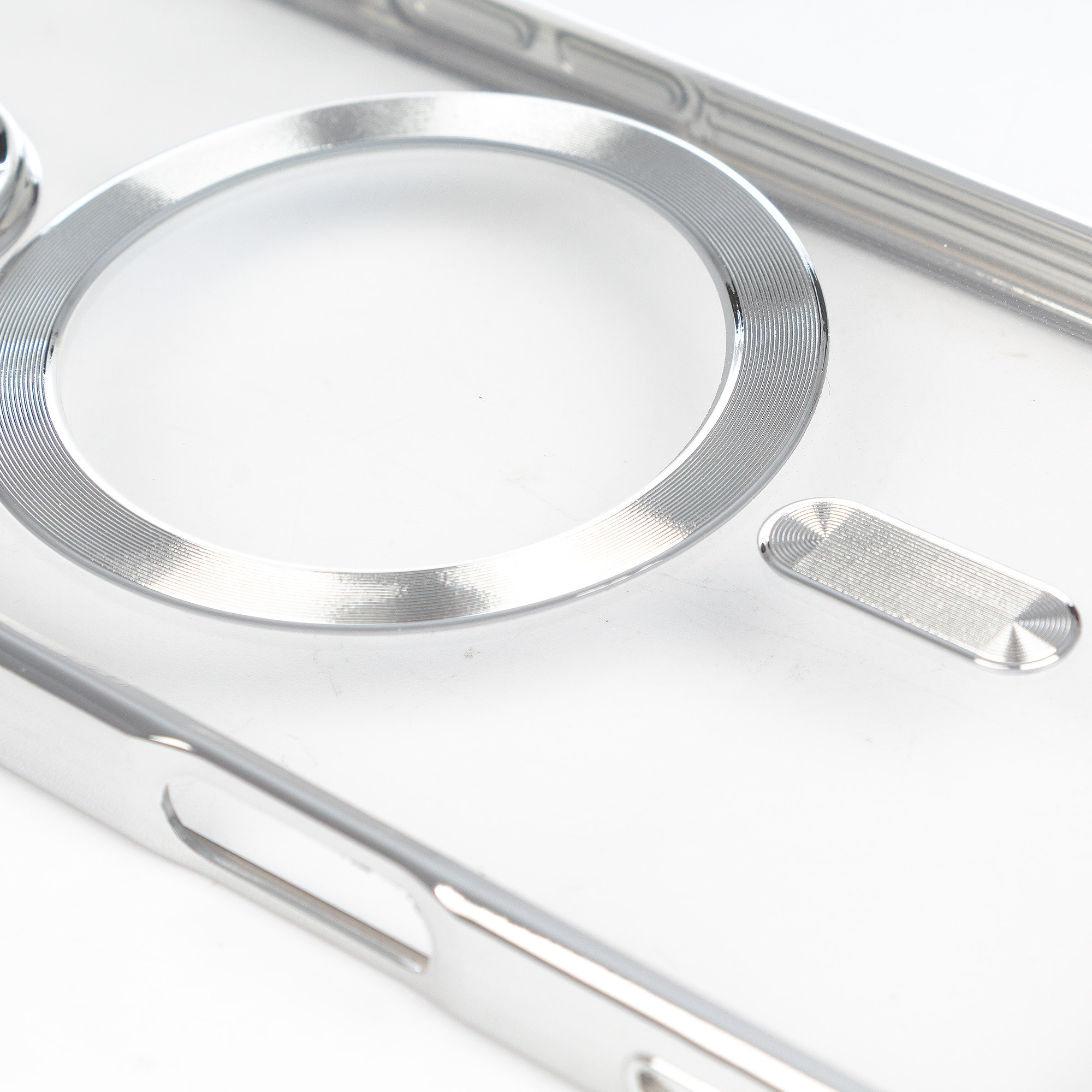 Custodia trasparente con fotocamera coperta, bordi argentati, antiurto e resistente alle impronte. Magsafe per iPhone 16.