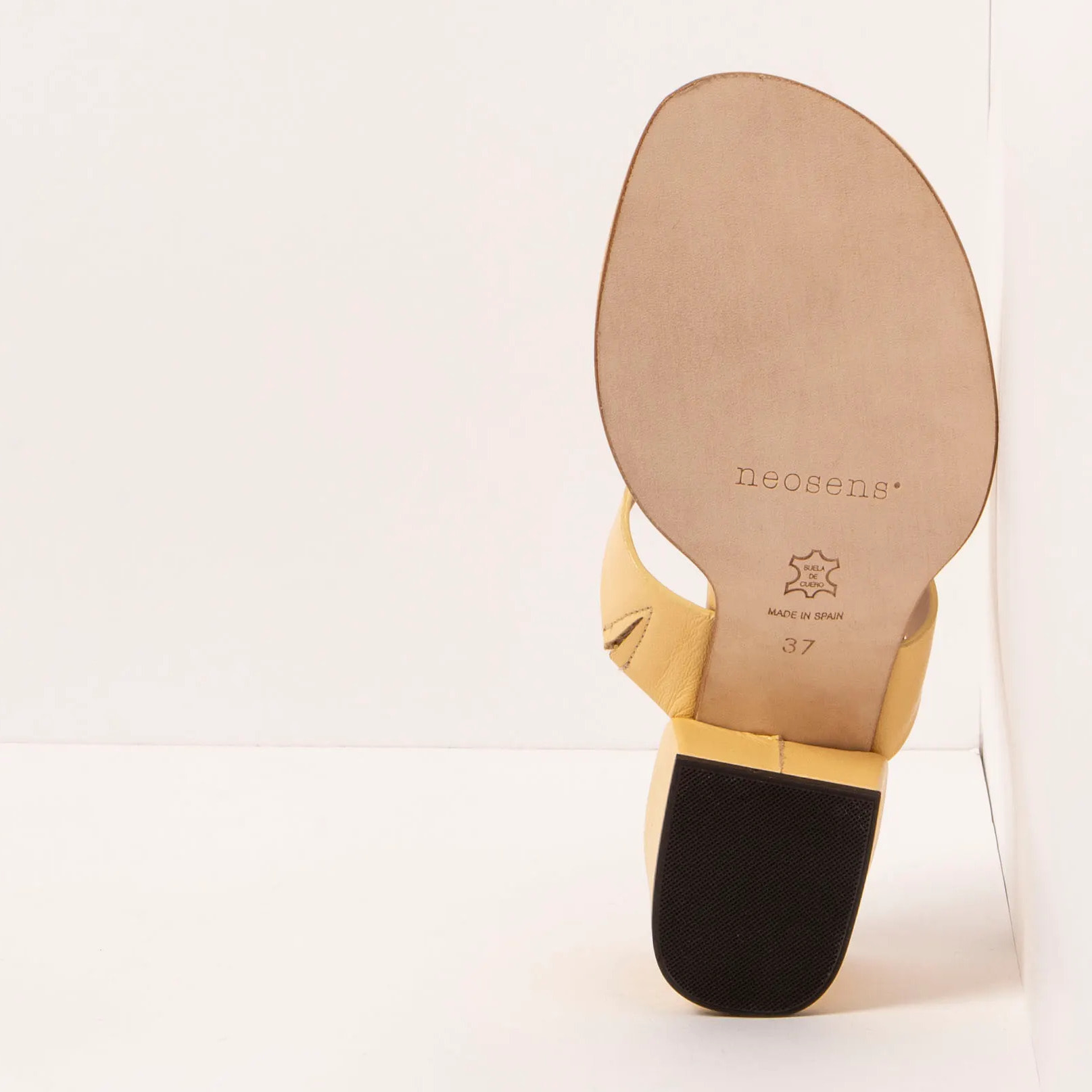 Sandalias con tacón S3174 NAPPA SUN LIGHT/ FABER color Sun light