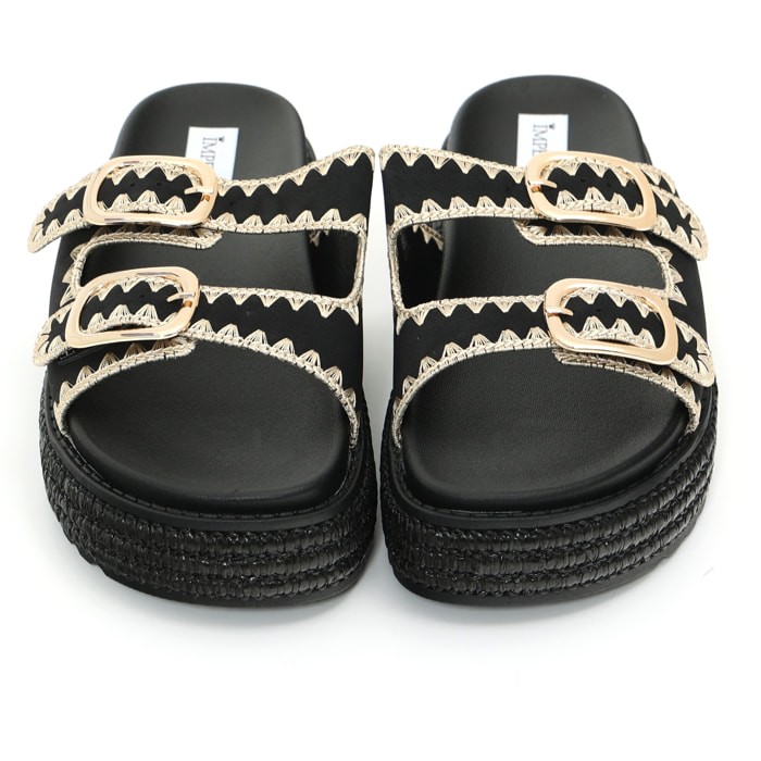 Sandali platform in simil pelle con fibbie color oro