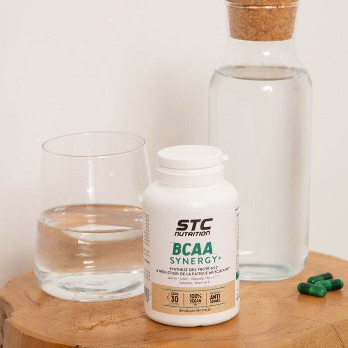 STC NUTRITION - BCAA Synergy+ - Complément alimentaire riche en acides aminés branchés - Augmente la résistance à l'effort - Réduit la fatigue musculaire - Limite les courbatures - 120 gélules