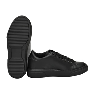 Sneakers stringate