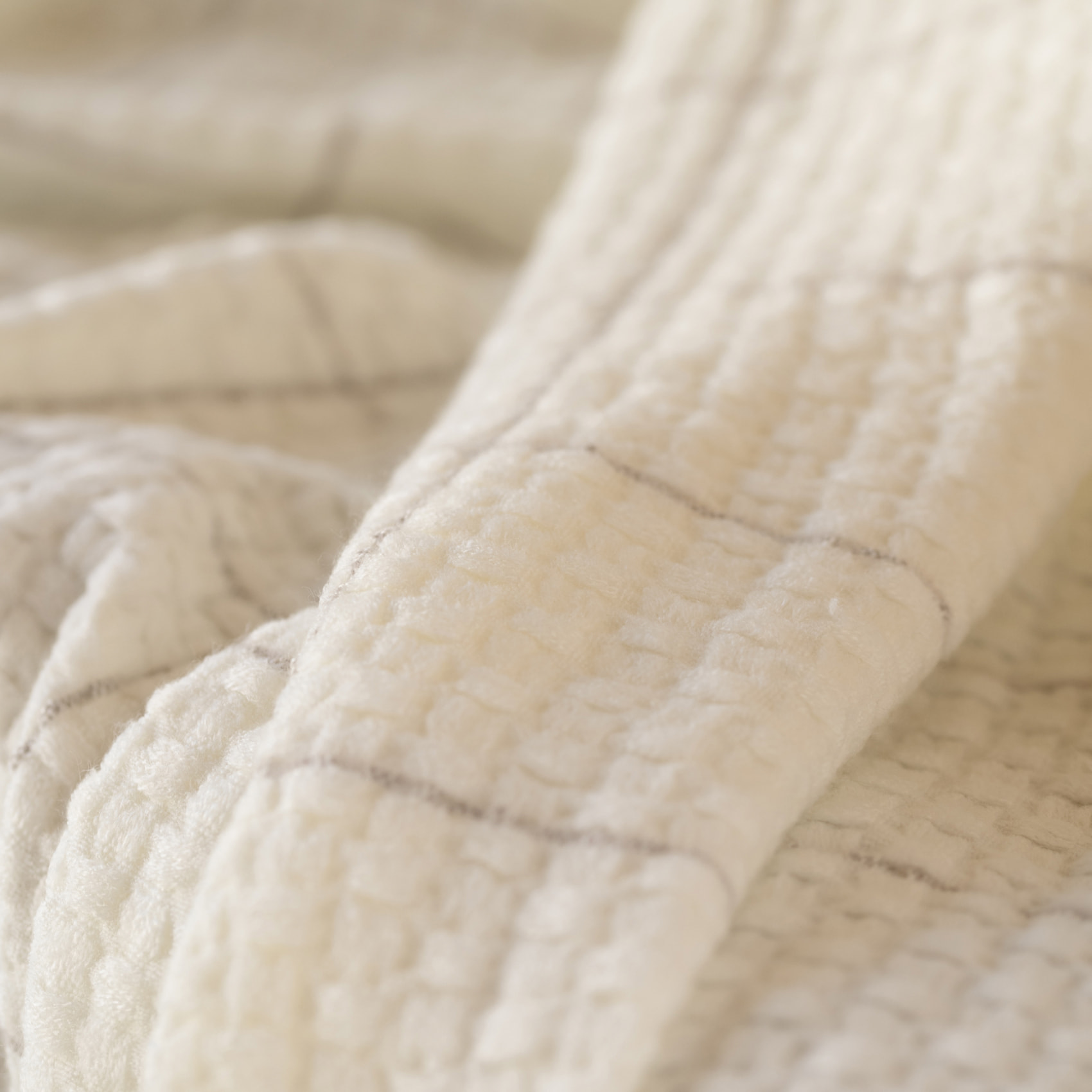 Plaid doux gaufré à carreaux - Gris