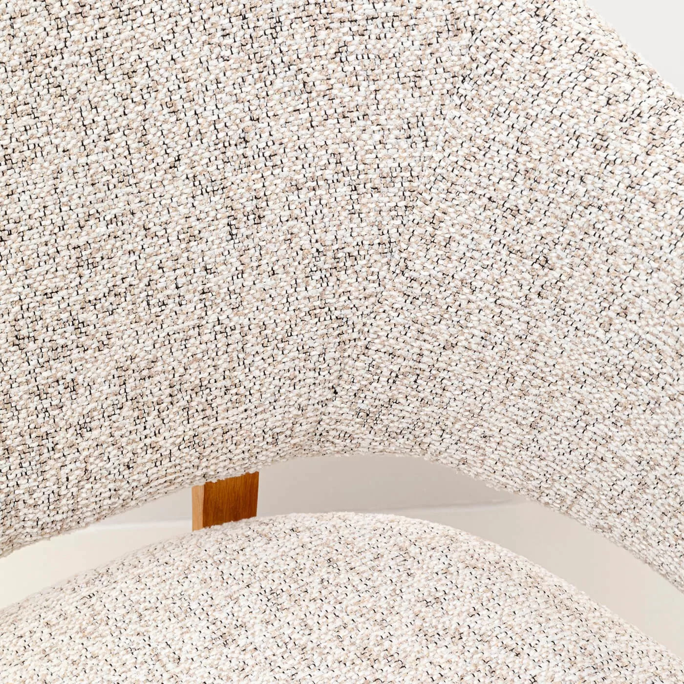 Chaise avec accoudoirs August grise Kare Design