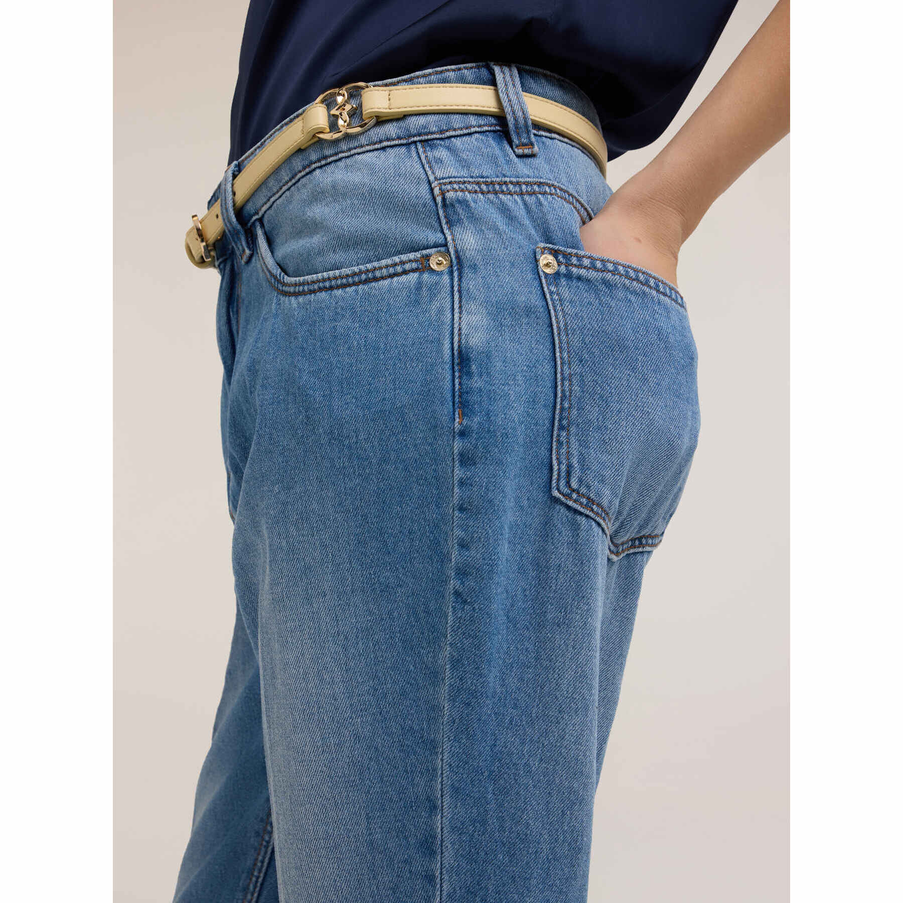 Motivi - Jeans regular con piega stirata - Azzurro