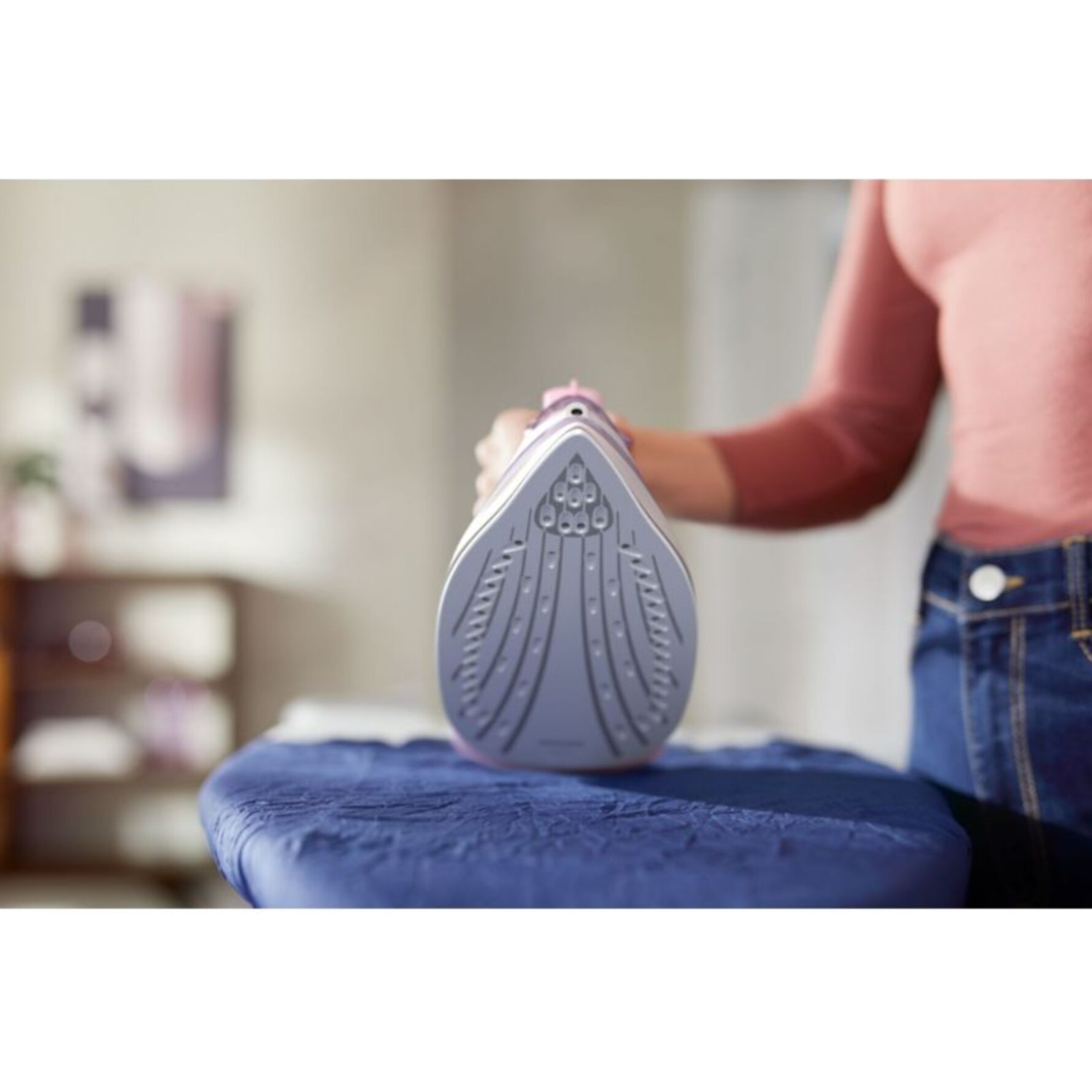Fer à repasser PHILIPS DST3010/30 fer à vapeur mauve et blanc