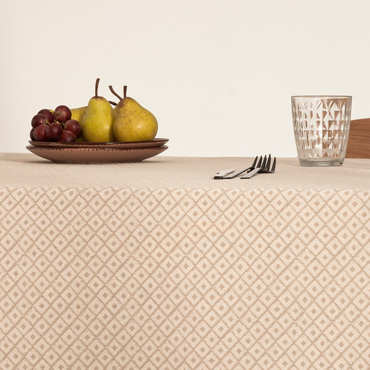 Nappe anti-tâches KAREN BEIGE