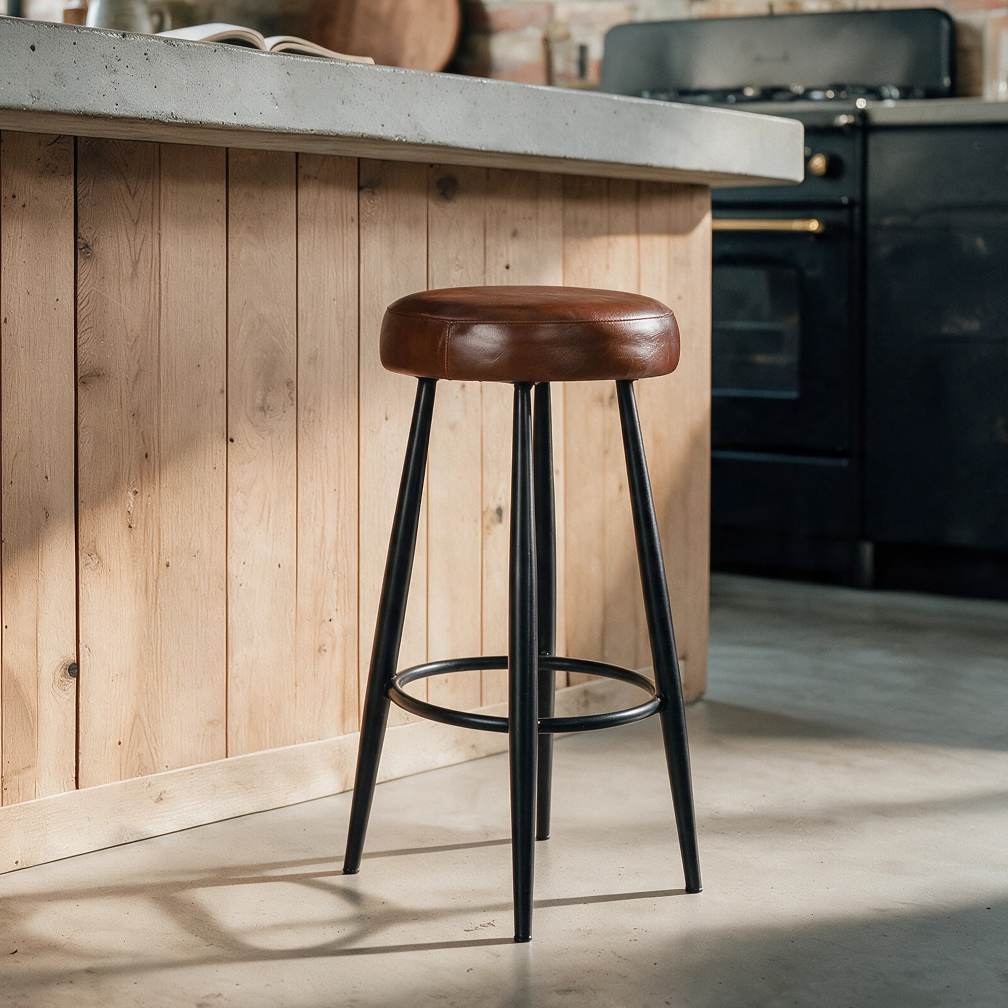 Tabouret pour îlot central 65 cm en cuir de buffle marron foncé - Malo
