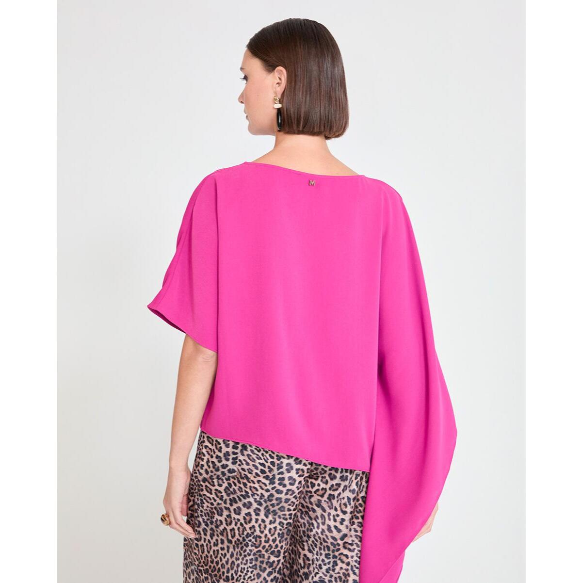 Blusa a strati con maniche scese
