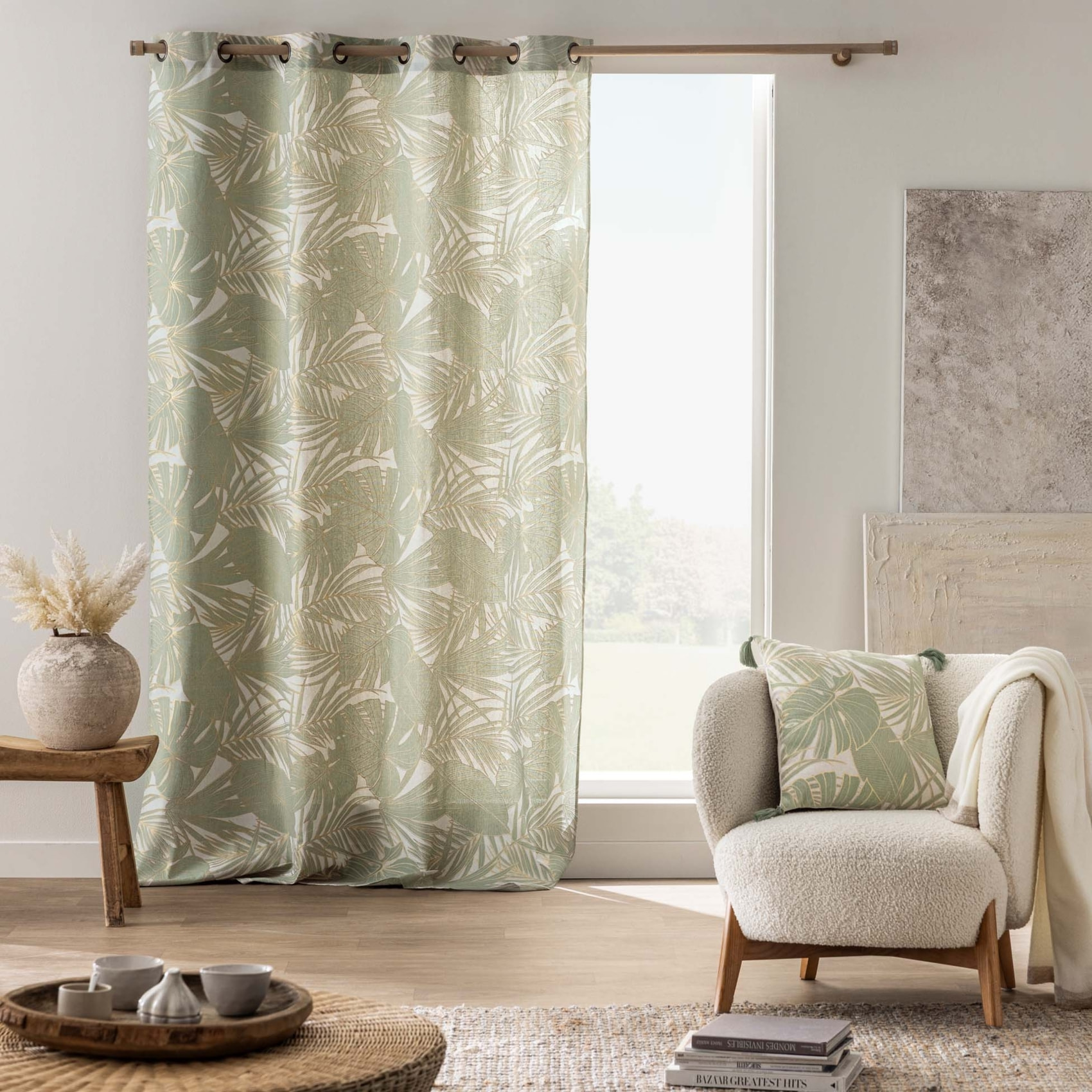 Coussin polycoton feuillages tropicaux métallisé à pompons - Vert