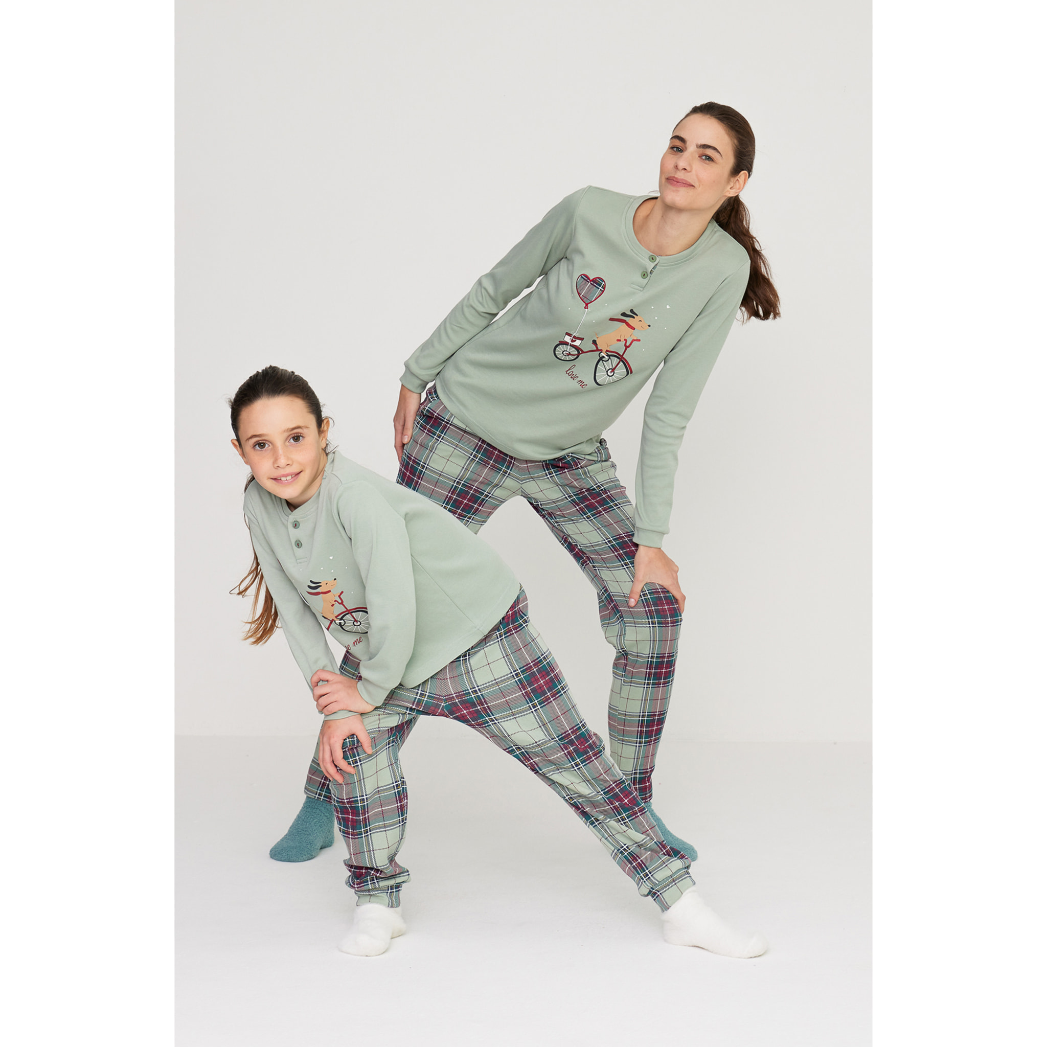 Pigiama donna yuppie christmas in caldo cotone con collo due bottoni Noidinotte