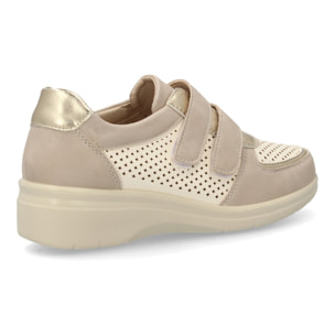 Zapatillas confort con troquelado transpirable