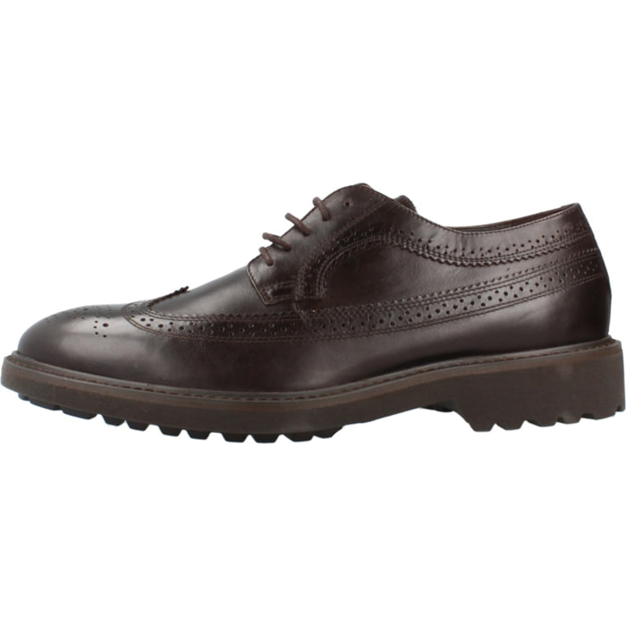 Zapatos de Vestir Hombre de la marca GEOX  modelo U16DRA 00043 MARRON