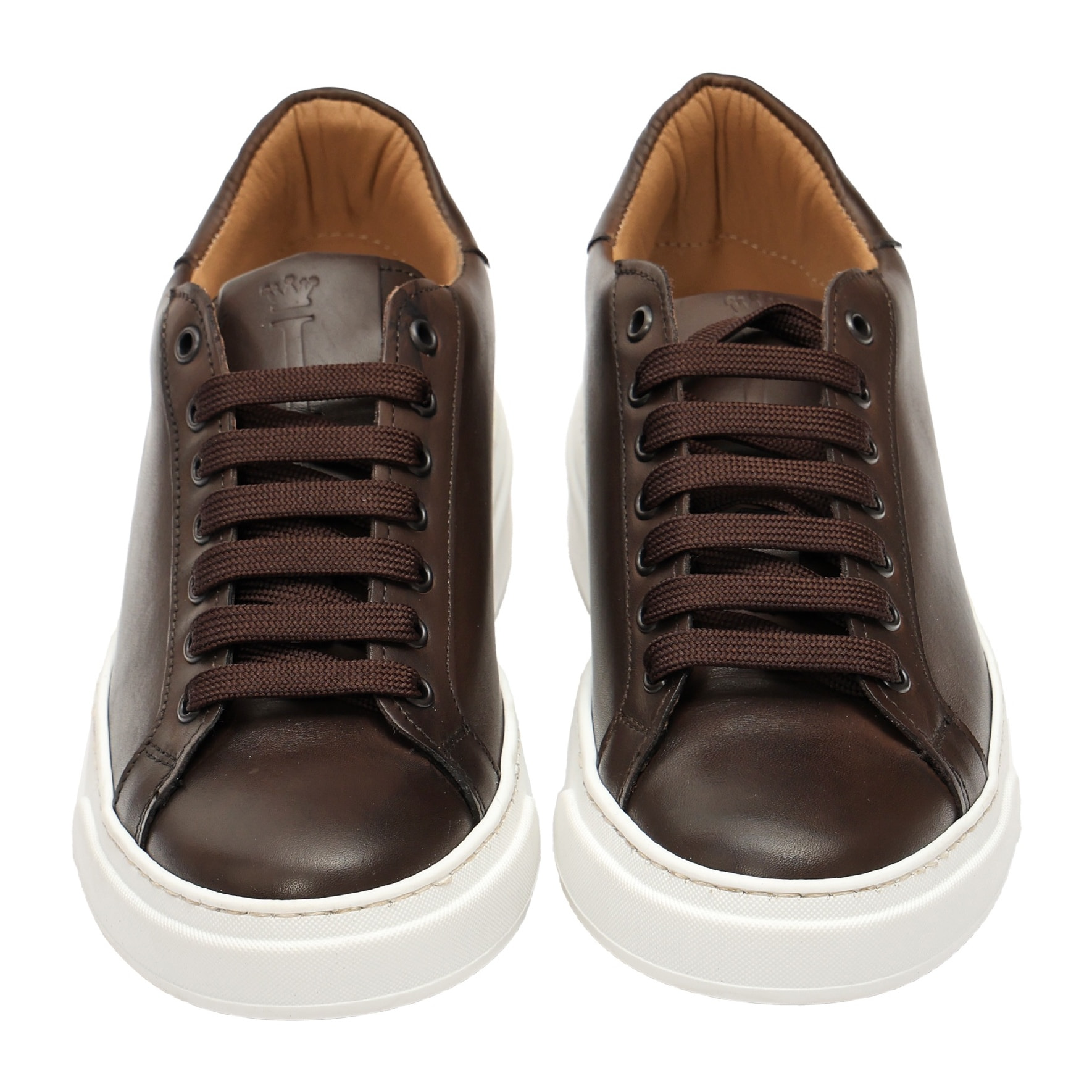 Sneakers stringate in vera pelle