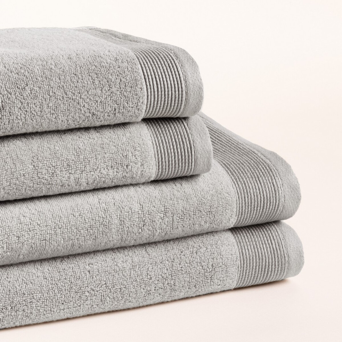 Lot de 4 serviettes Harmony Titanium - Zero Twist - 600 grammes