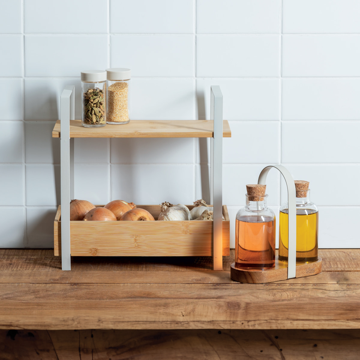 Étagère "Ordera" 2 niveaux avec bac de rangement en bambou